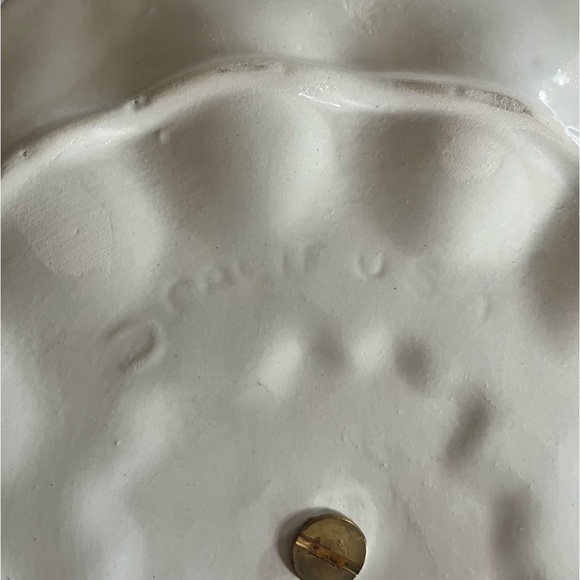 California Pottery Egg Plate Retro Handle Scalloped Edge Ornate Grape Pattern - Picture 6 of 15